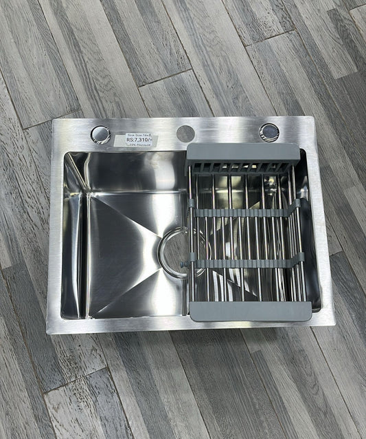 Hand made sink Stainlees Steel  imported Size:(16x20) Inches